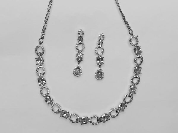Elegantaria American diamond set