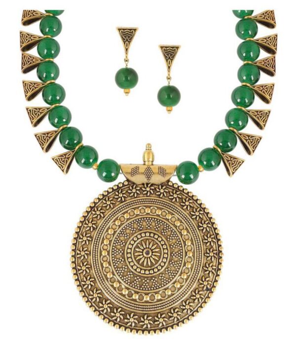 Tribal Green beads Artistica