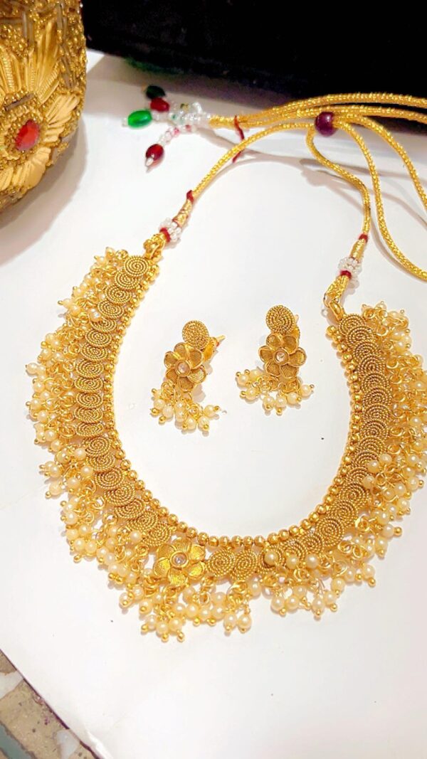Floral Golden coin pearl necklace set - Image 2